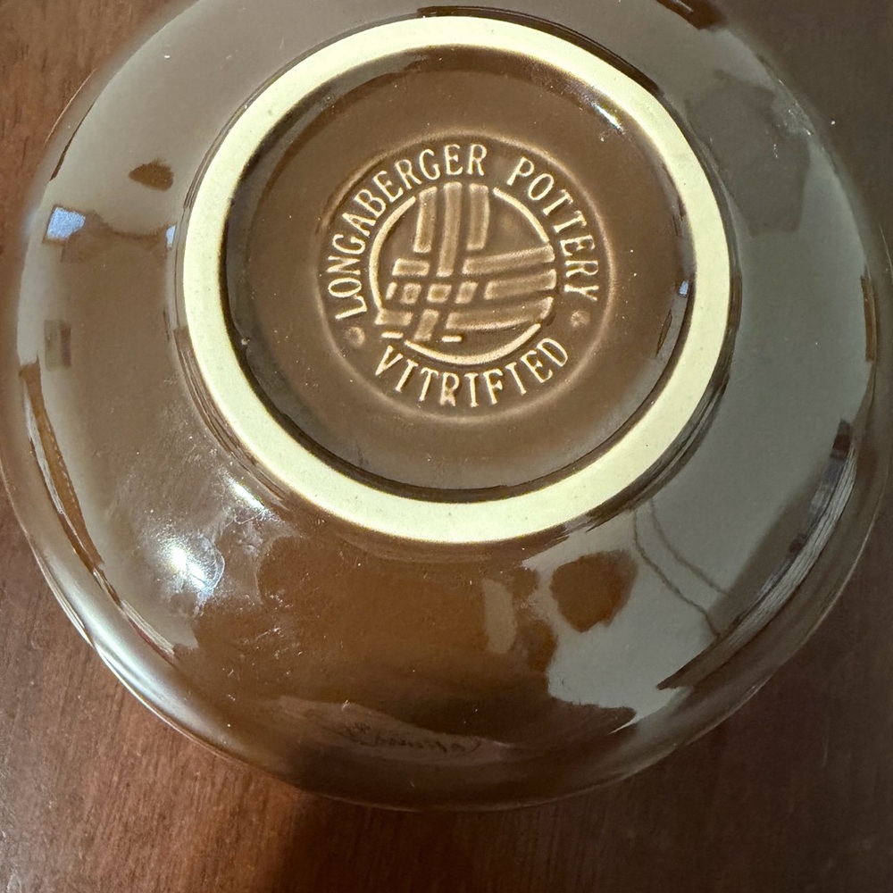 Longaberger Pottery Chocolate Brown 5 Inch Bowl - Picture 4 of 4